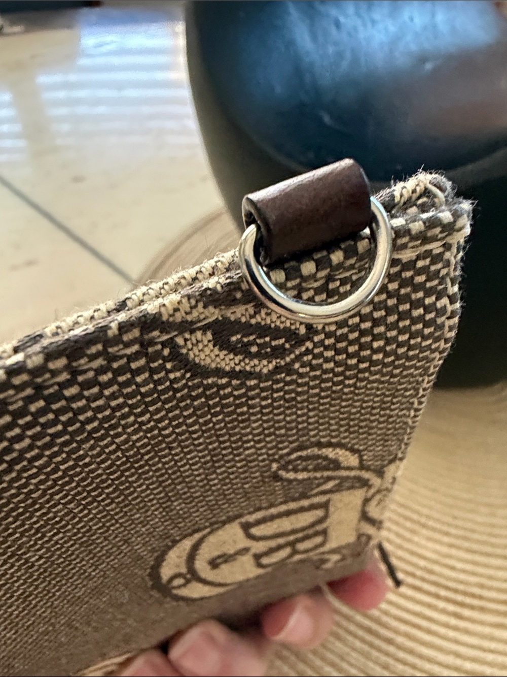 Dooney & Bourke Vintage Beige and Brown Logo Jacquard Pouch w/KeyRing & D Ring - Picture 3 of 11